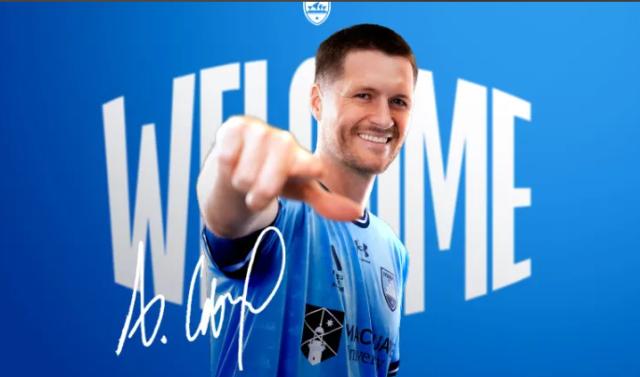 开云登录网址入口-津门虎铁卫重返澳超暂签短约 伤病缠身是离队主因