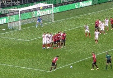 开云下载-【意甲】吉鲁双响 迪亚斯助攻+造点 AC米兰4比1胜